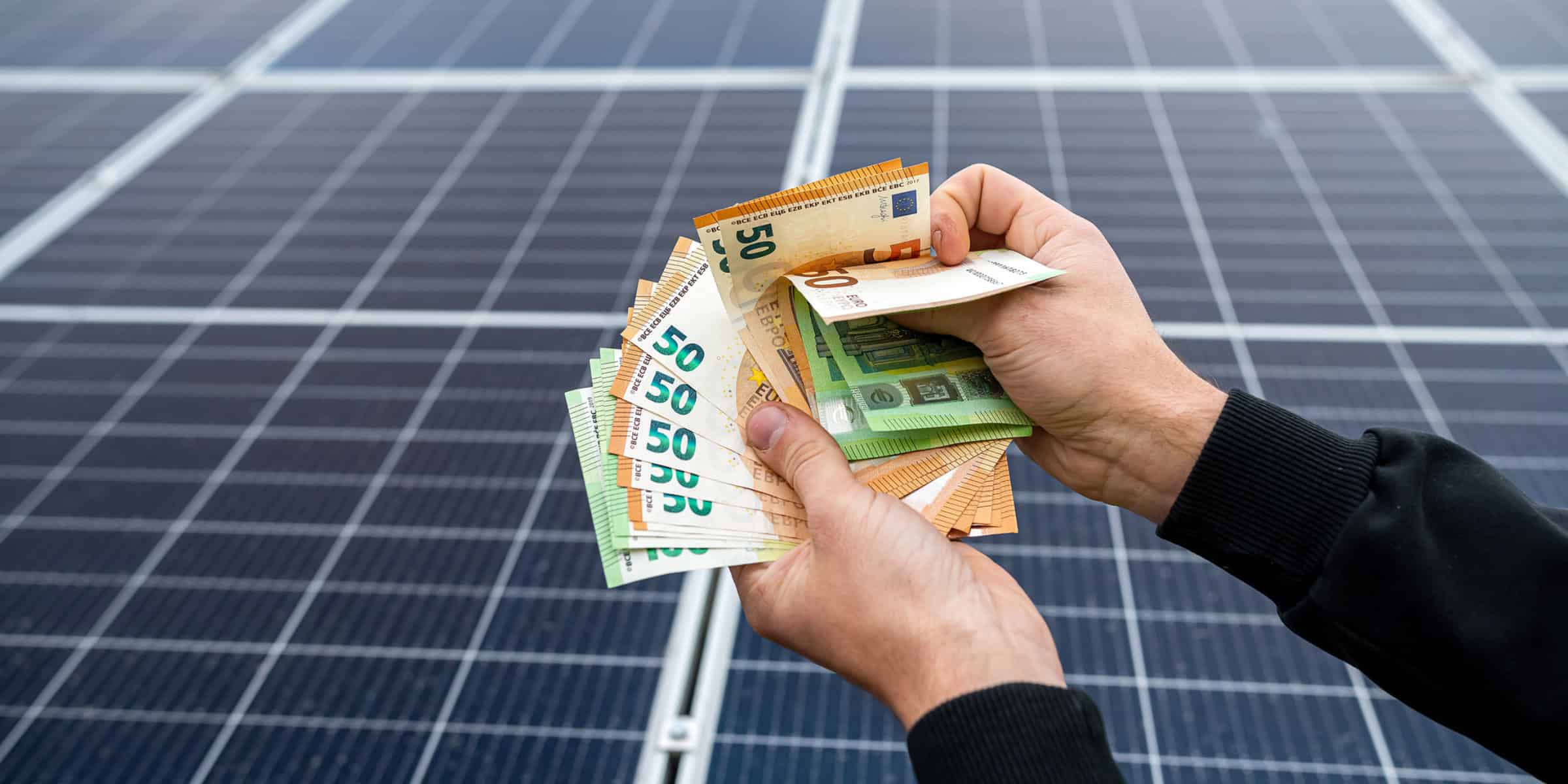 solar panel costs